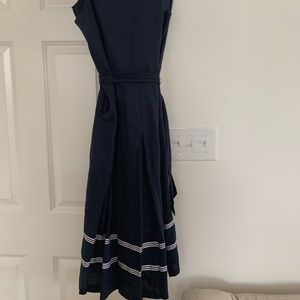 Jones of NY Classic Navy Linen Dress